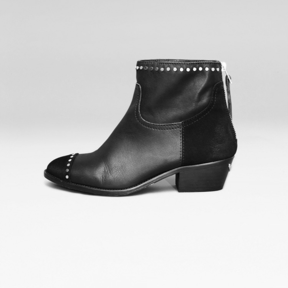 🎉HP🎉 Zadig & Voltaire Low Boots Size 6